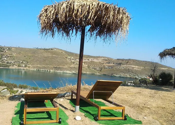 Floating Terrace Kea Island *