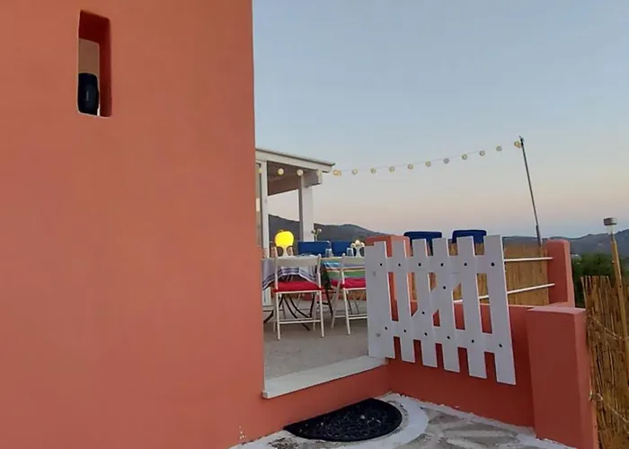 Floating Terrace Kea Island * Otziás